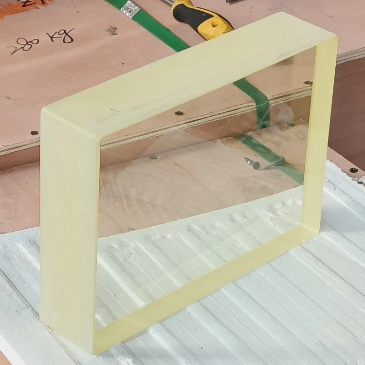 张家口铅玻璃是什么材料做的